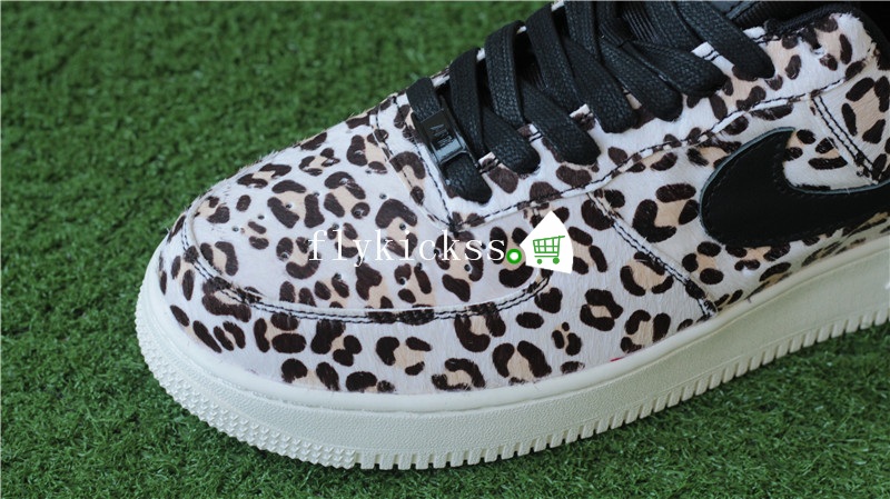 Air Force 1 07 LX Animal Print Pack